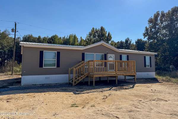 1.5 Acres of Land with Home for Sale in Batesville, Mississippi