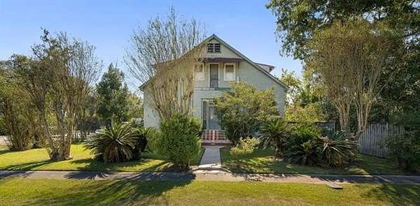 0.41 Acres of Mixed-Use Land for Sale in Covington, Louisiana