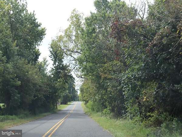1.7 Acres of Land with Home for Sale in Swedesboro, New Jersey