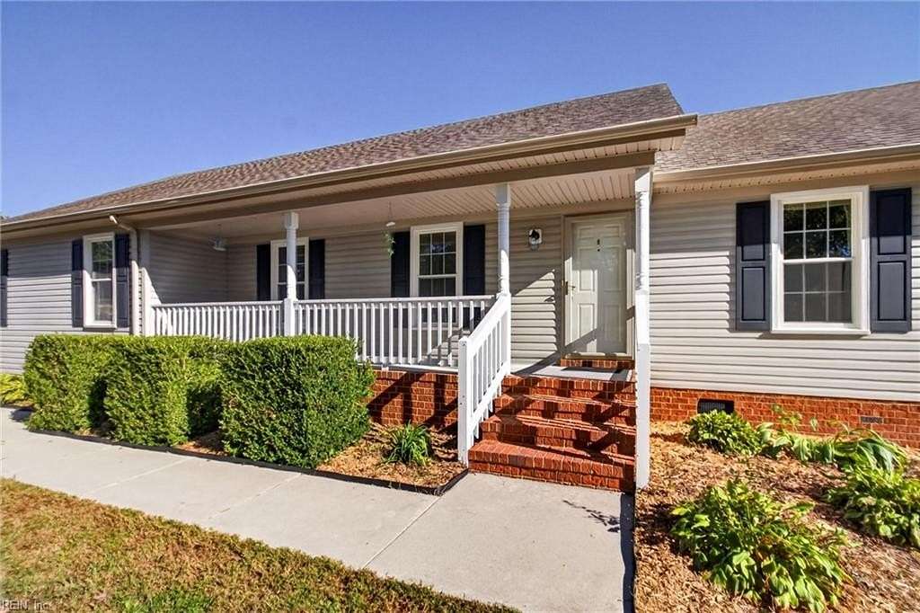 4 Acres of Land with Home for Sale in Chesapeake, Virginia
