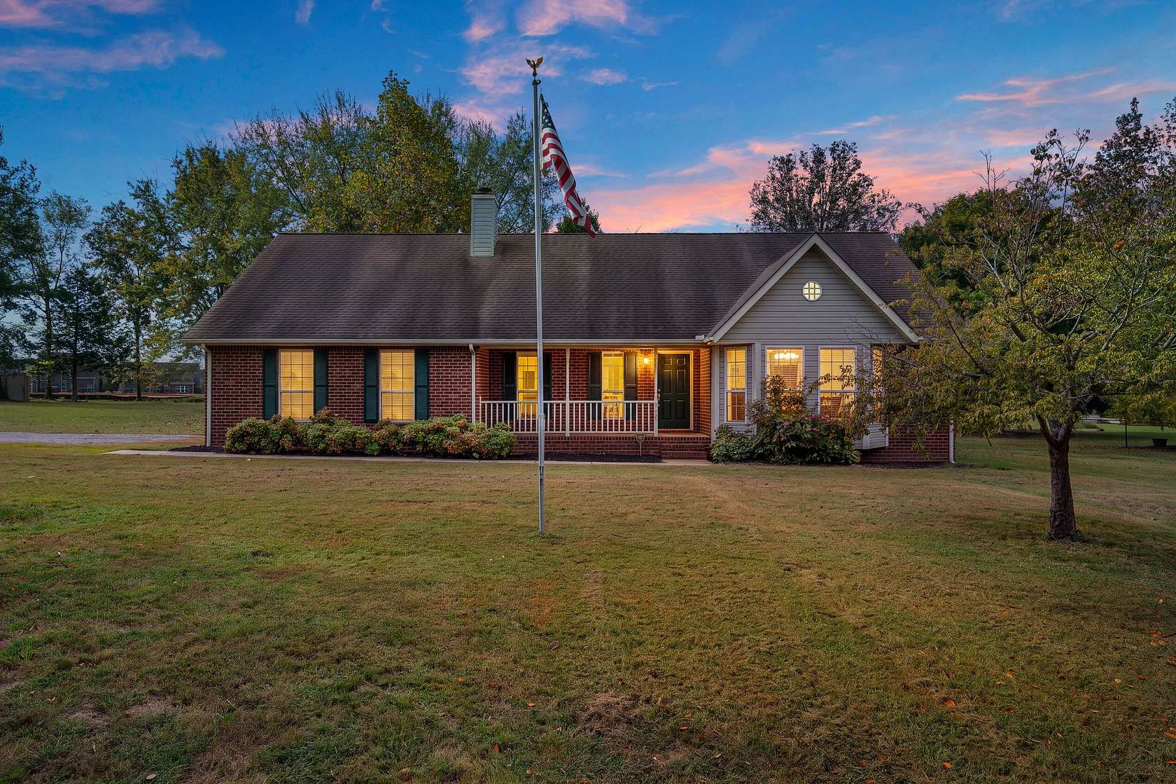 2 Acres of Land with Home for Sale in Murfreesboro, Tennessee