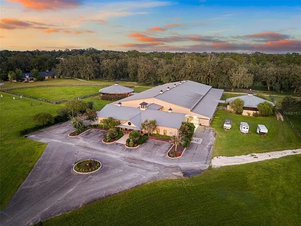 Land with Home for Sale in Ocala, Florida
