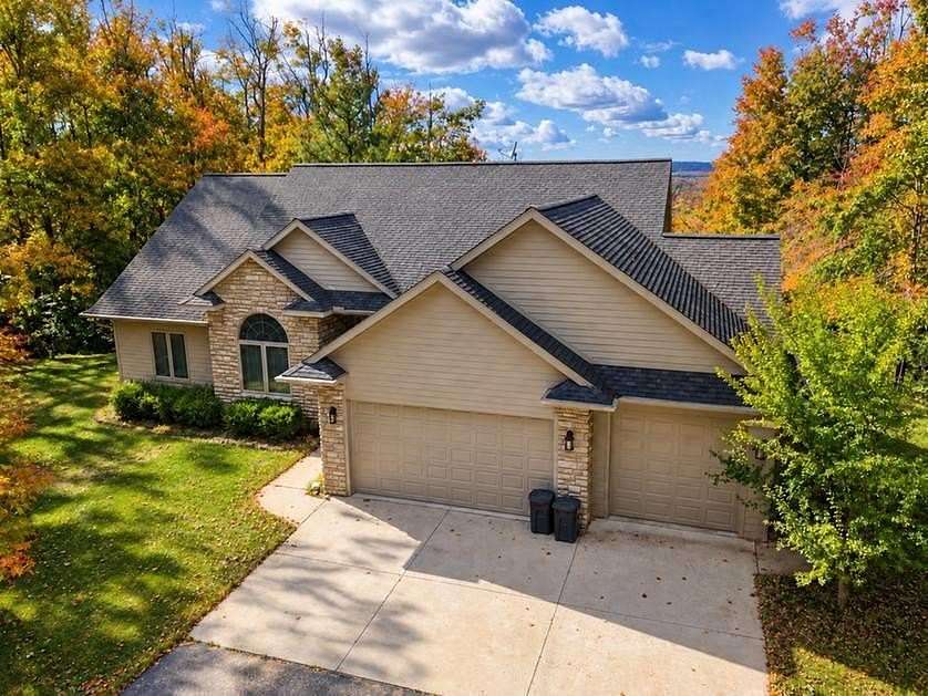 4.15 Acres of Land with Home for Sale in Vanderbilt, Michigan