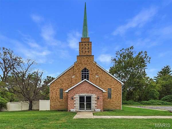 2.7 Acres of Commercial Land for Sale in East Alton, Illinois