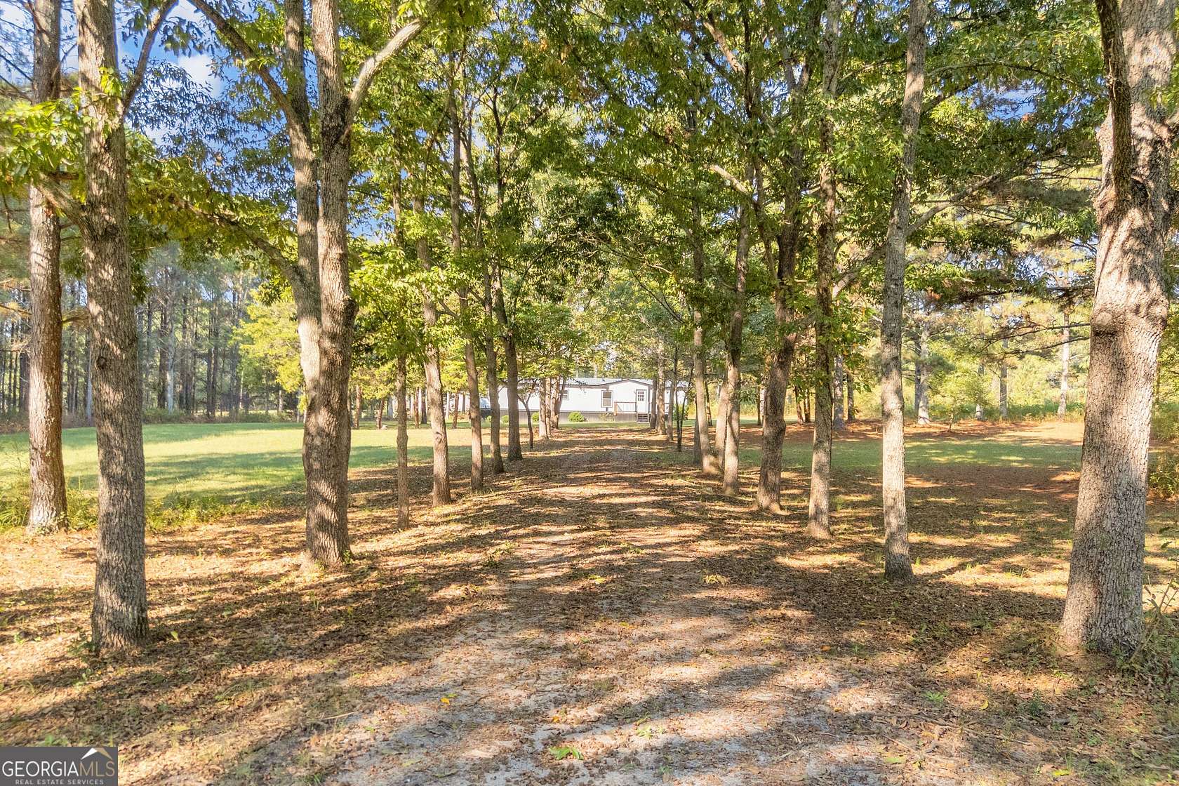 4.68 Acres of Land with Home for Sale in Elberton, Georgia