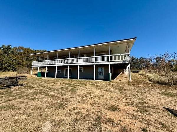 330 Acres of Land with Home for Sale in Mountain Grove, Missouri
