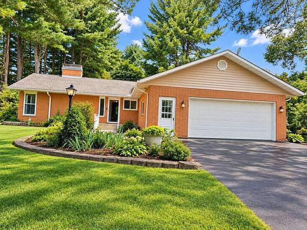 4.2 Acres of Land with Home for Sale in Granville, Ohio