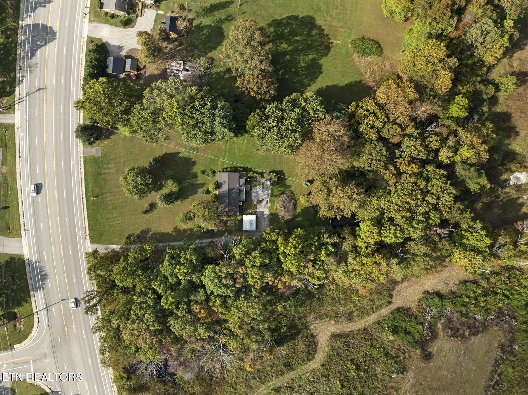 2.1 Acres of Improved Mixed-Use Land for Sale in Crossville, Tennessee