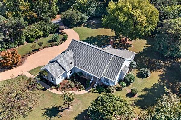 2.63 Acres of Land with Home for Sale in Hayes, Virginia