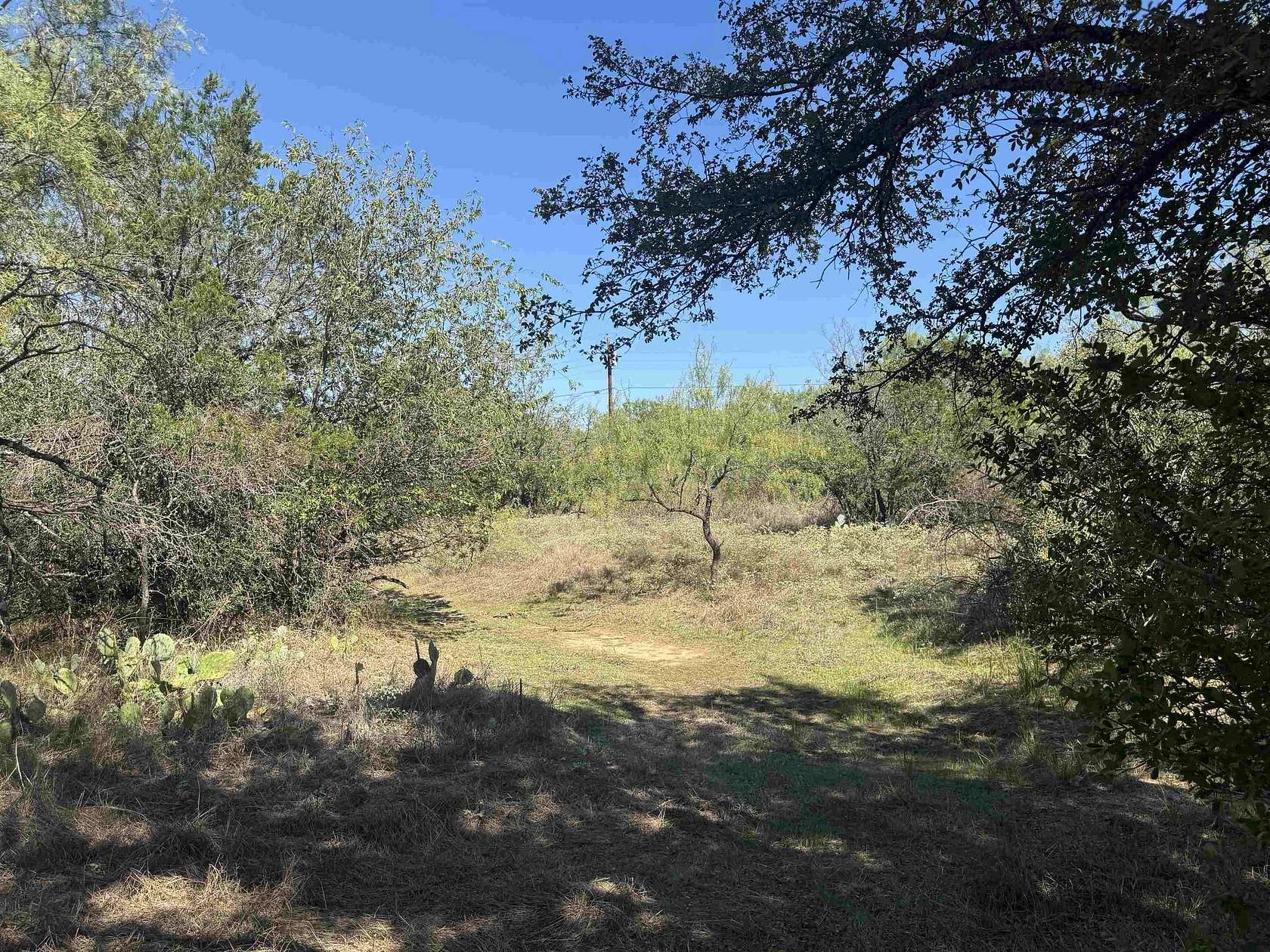 0.26 Acres of Residential Land for Sale in Kingsland, Texas