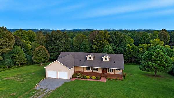12 Acres of Land with Home for Sale in Blountsville, Alabama