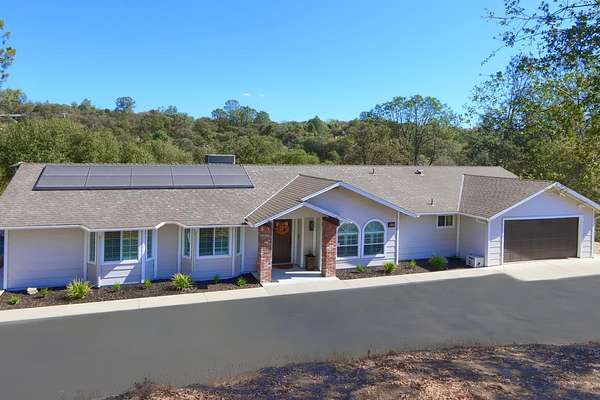 3.16 Acres of Land with Home for Sale in Coarsegold, California