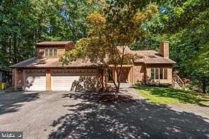 6 Acres of Land with Home for Lease in Crownsville, Maryland