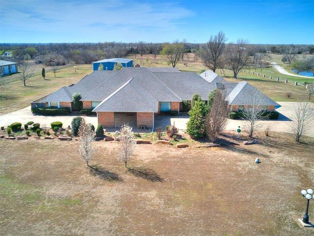 10 Acres of Land with Home for Sale in Oklahoma City, Oklahoma