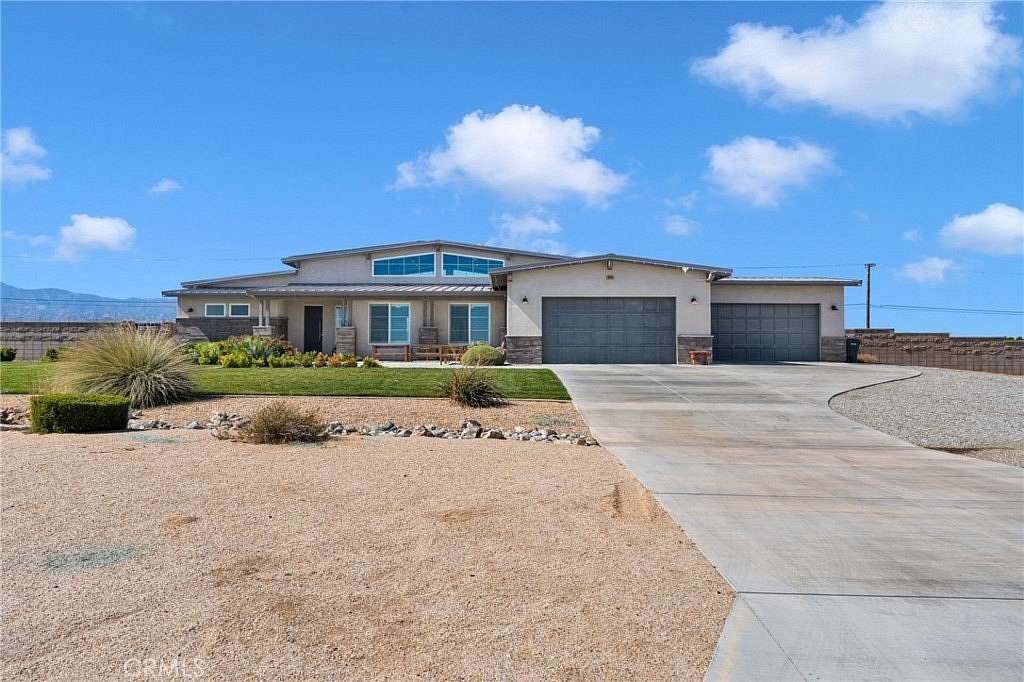1.82 Acres of Land with Home for Sale in Oak Hills, California