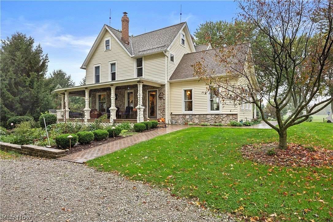 14 Acres of Land with Home for Sale in Spencer, Ohio