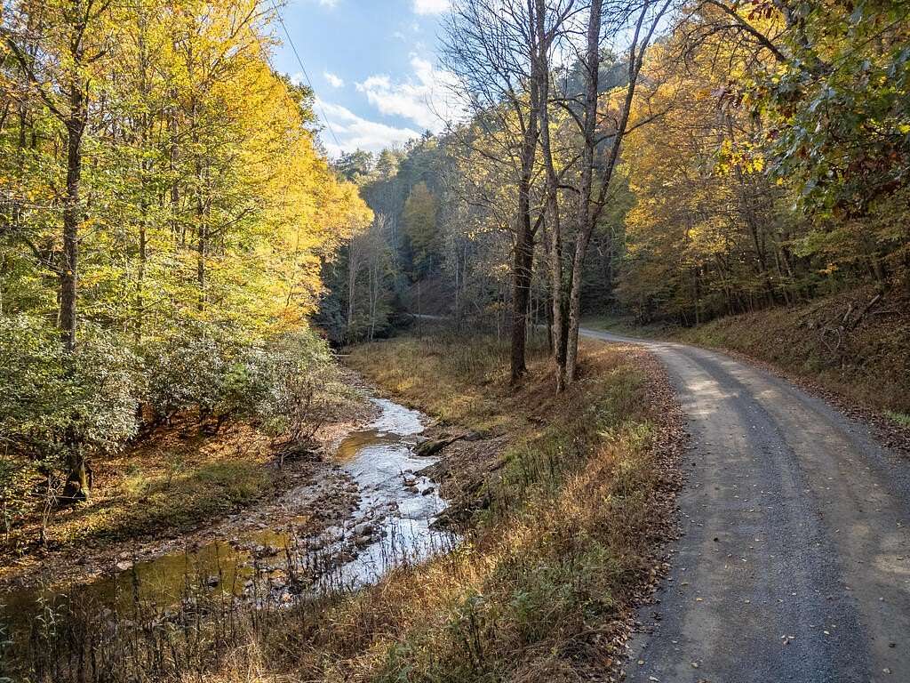 1.4 Acres of Land for Sale in Dugspur, Virginia