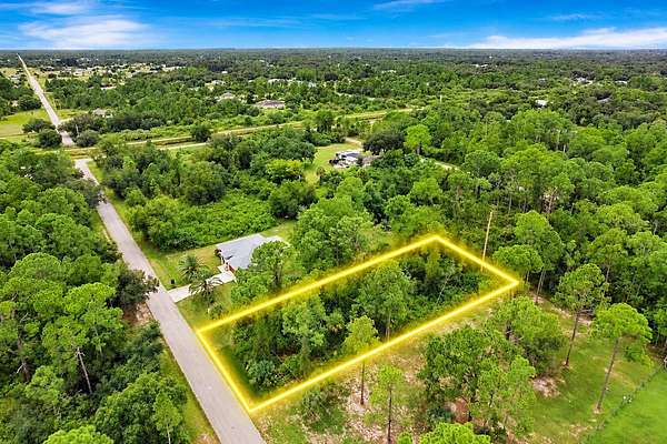 0.5 Acres of Residential Land for Sale in Alva, Florida