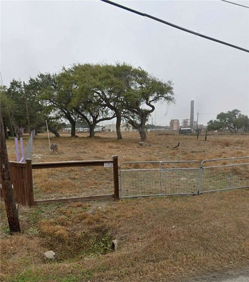 3.25 Acres of Residential Land for Sale in Ingleside, Texas