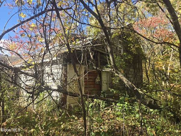 24.3 Acres of Land with Home for Sale in Fultonville, New York