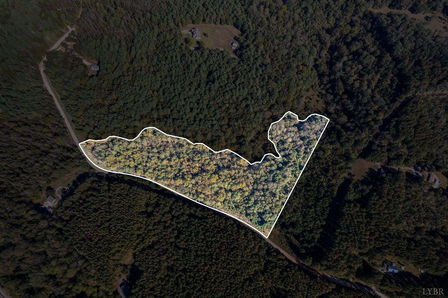 10 Acres of Recreational & Residential Land for Sale in Arrington, Virginia