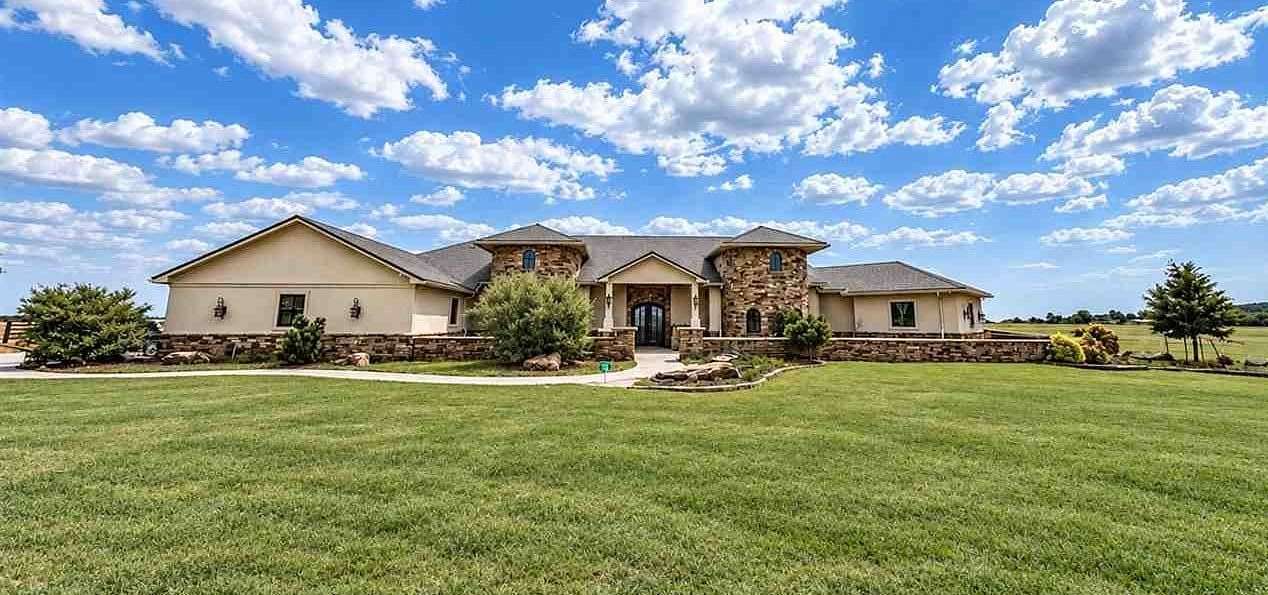 2 Acres of Land with Home for Sale in Elgin, Oklahoma