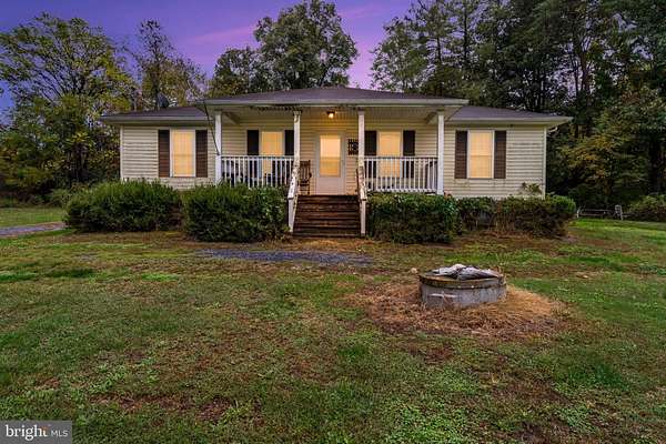 2 Acres of Land with Home for Sale in Front Royal, Virginia