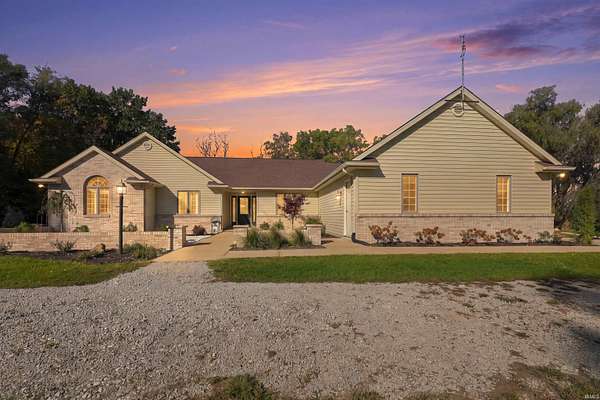 15.4 Acres of Land with Home for Sale in Columbia City, Indiana