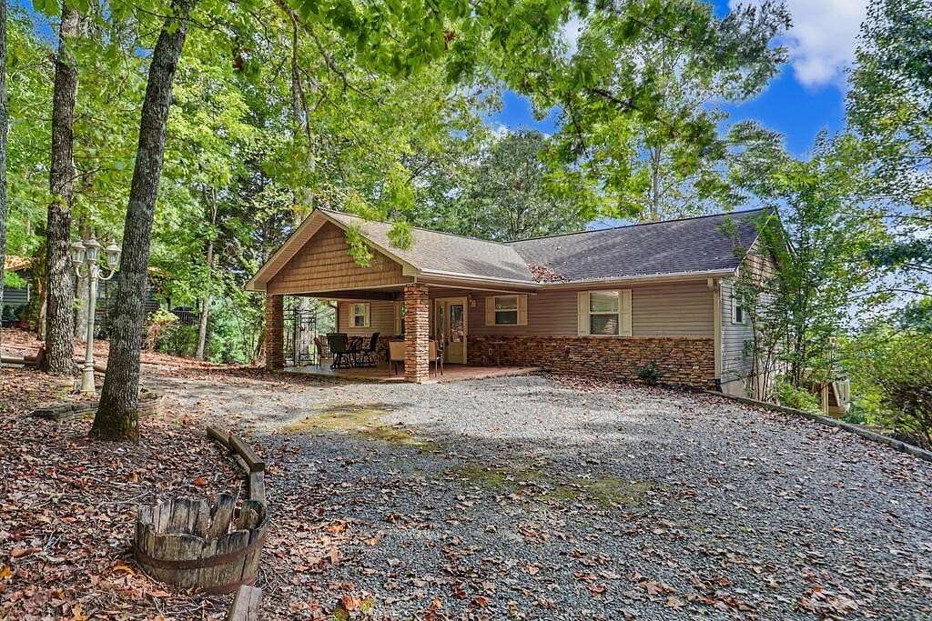 2.52 Acres of Land with Home for Sale in Hayesville, North Carolina