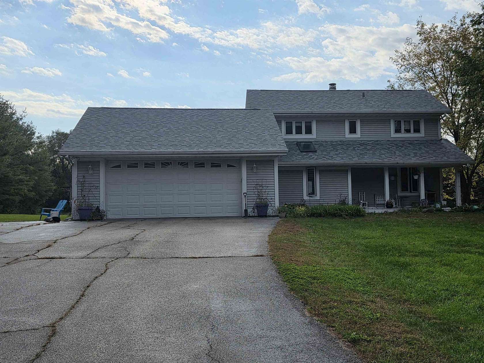 3 Acres of Land with Home for Sale in Roscoe, Illinois