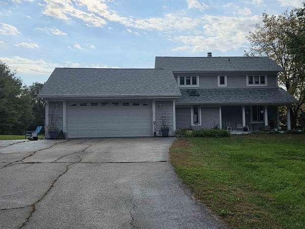3 Acres of Land with Home for Sale in Roscoe, Illinois