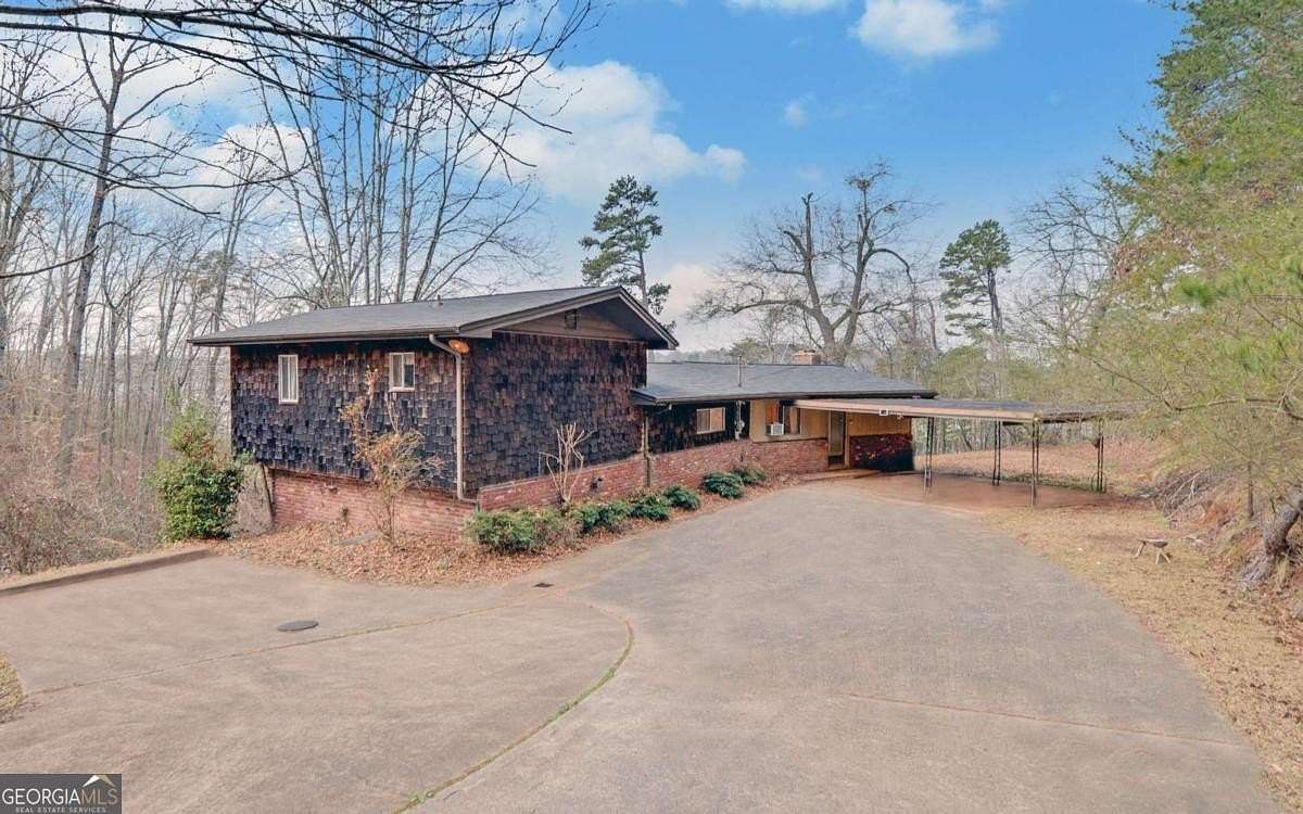4.6 Acres of Land with Home for Sale in Gainesville, Georgia