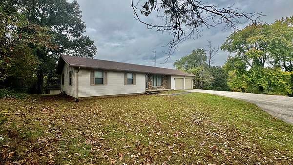 3.43 Acres of Land with Home for Sale in Carmi, Illinois