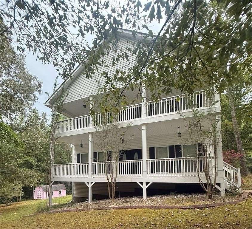 4.45 Acres of Land with Home for Sale in Douglasville, Georgia