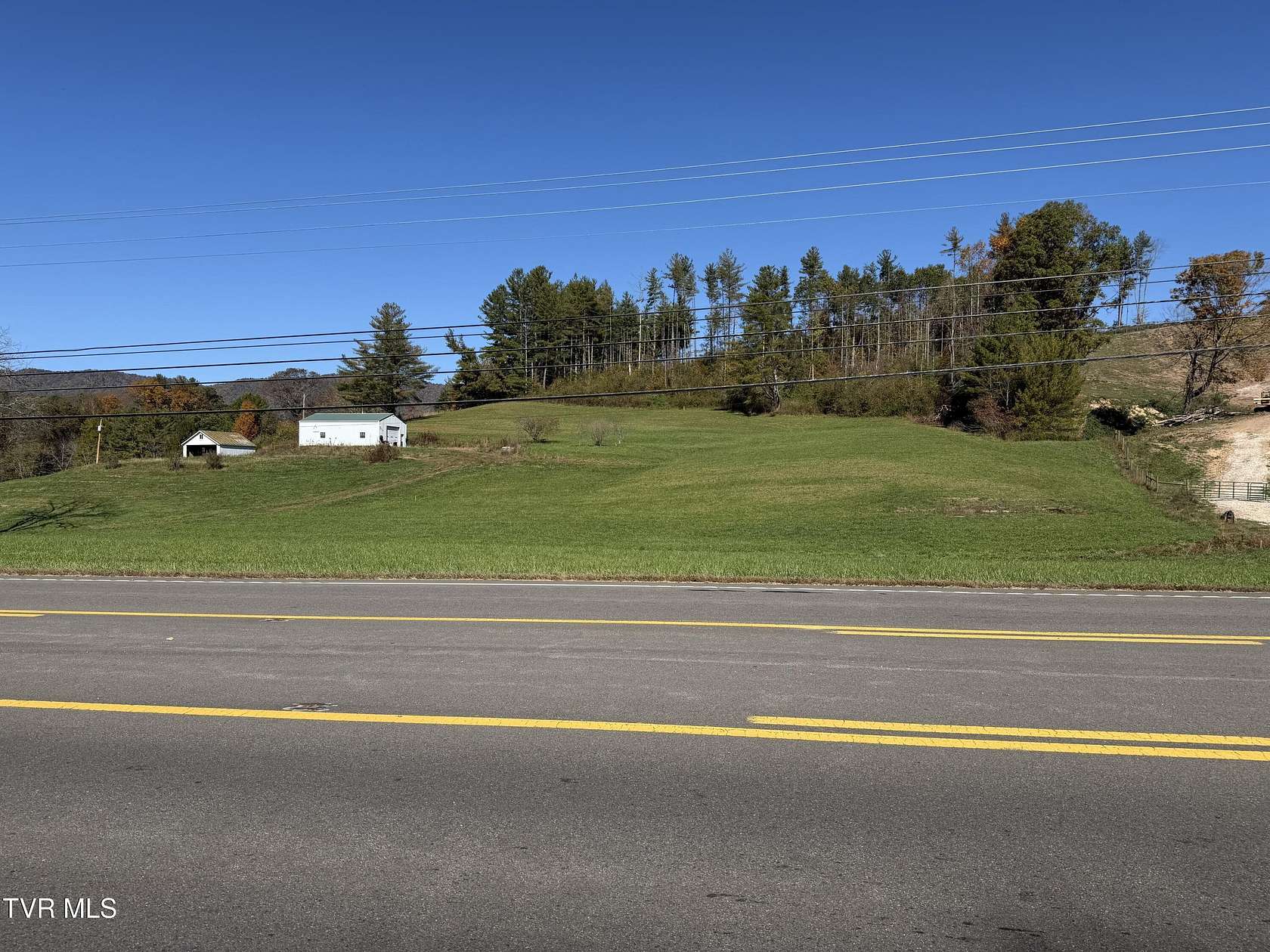4 Acres of Residential Land for Sale in Butler, Tennessee