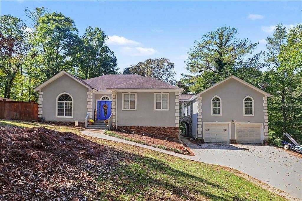 3.2 Acres of Land with Home for Sale in Douglasville, Georgia