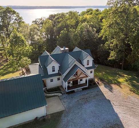 4.25 Acres of Land with Home for Sale in Georgetown, Georgia