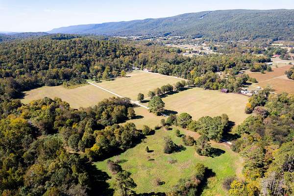 293 Acres of Land for Sale in Dunlap, Tennessee