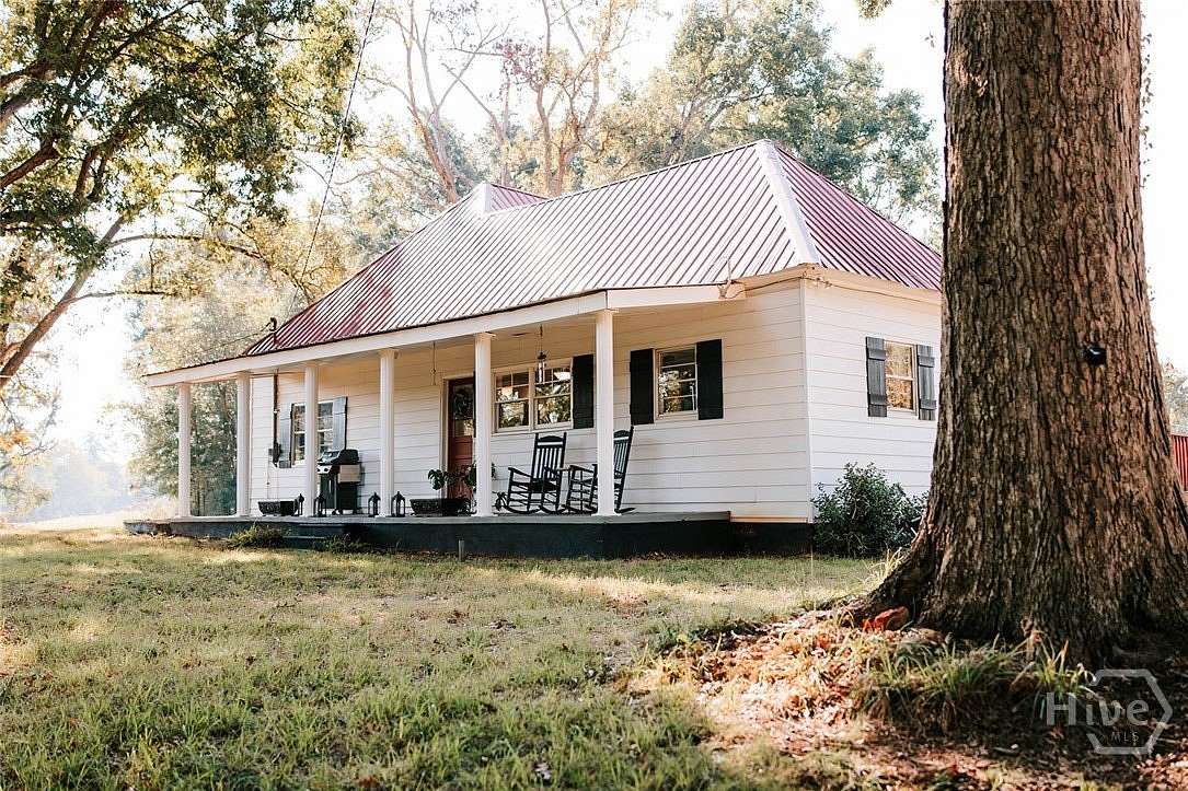 7 Acres of Land with Home for Sale in Royston, Georgia