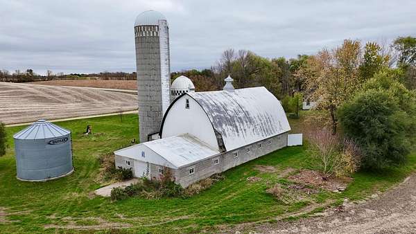 168 Acres of Improved Land for Sale in Dassel, Minnesota