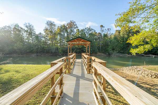 1.65 Acres of Land with Home for Sale in Savannah, Tennessee