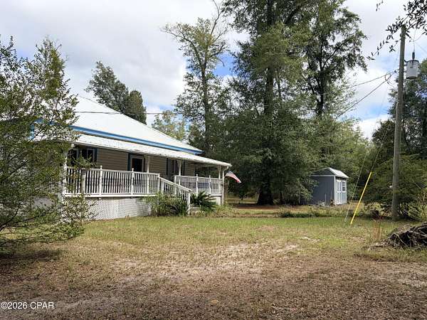 7 Acres of Land with Home for Sale in Greenwood, Florida