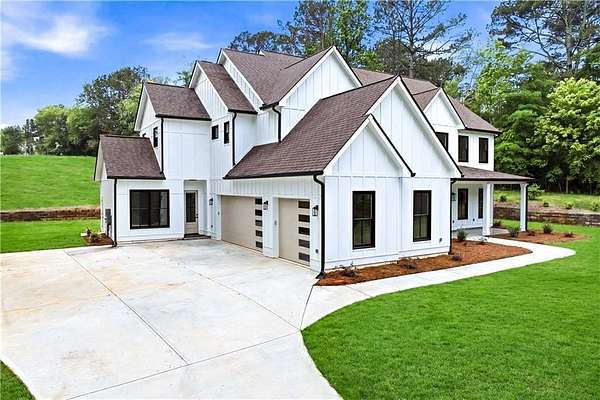 2 Acres of Land with Home for Sale in Monroe, Georgia