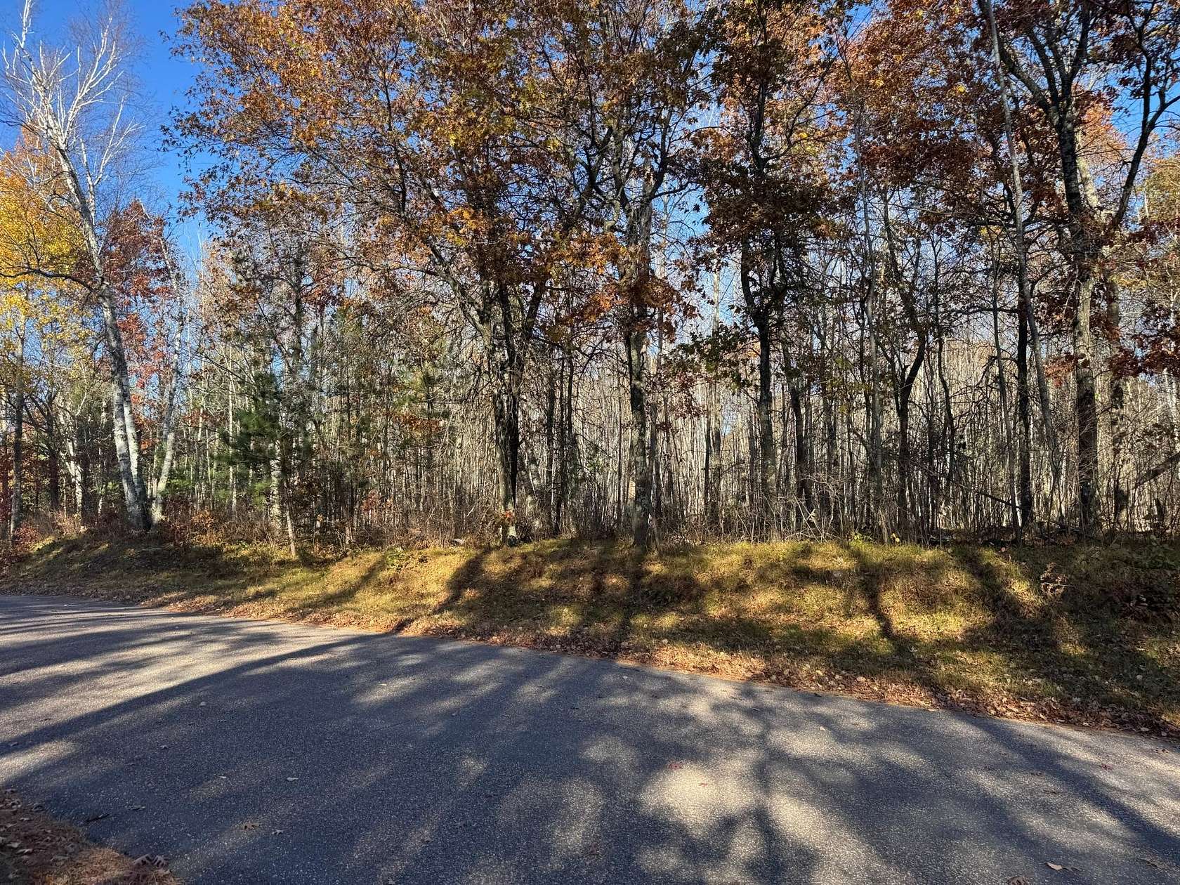 2.5 Acres of Residential Land for Sale in Tomahawk, Wisconsin