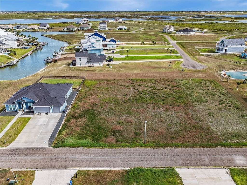 0.34 Acres of Residential Land for Sale in Rockport, Texas