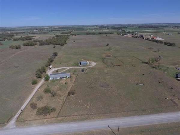 75 Acres of Land for Sale in Hennessey, Oklahoma