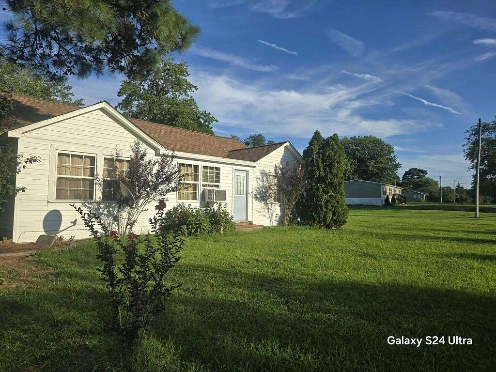 2 Acres of Land with Home for Lease in New Church, Virginia