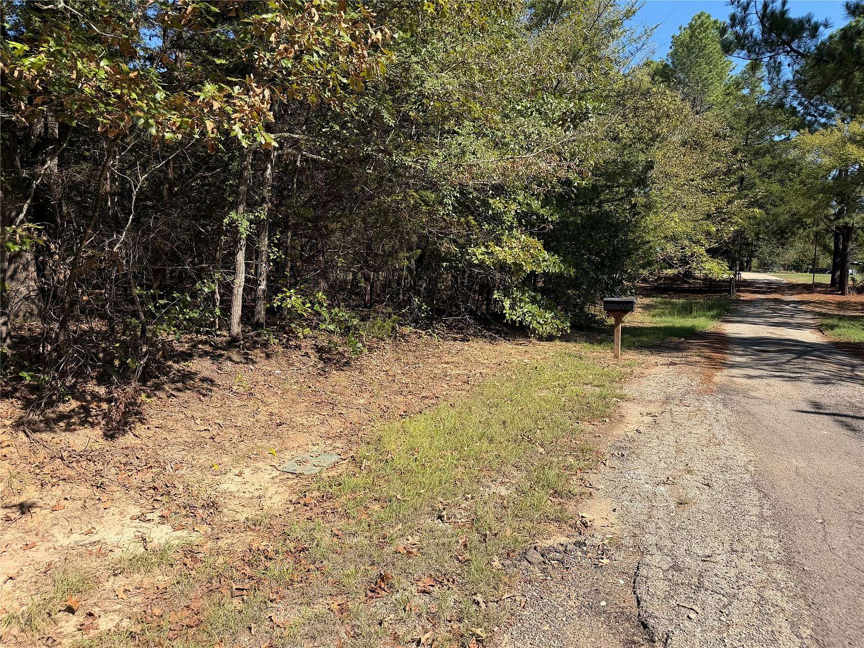 0.55 Acres of Residential Land for Sale in Paris, Texas