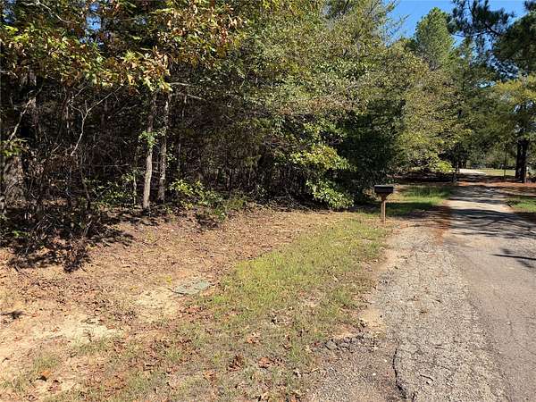0.55 Acres of Residential Land for Sale in Paris, Texas