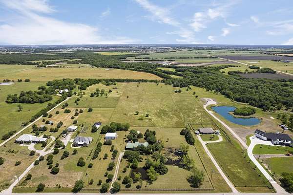 10 Acres of Mixed-Use Land for Sale in Rockwall, Texas